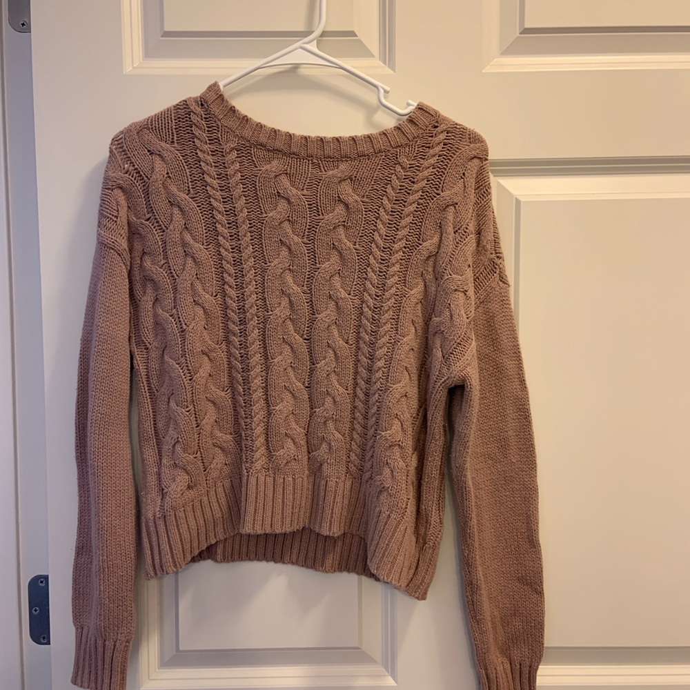 Sweaters - Picture 4 of 8